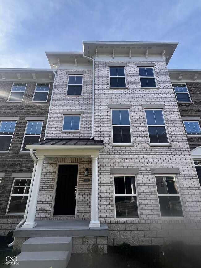 Building Photo - 9326 Somerford Dr