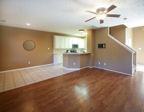 Building Photo - 27 Summer Haze Cir