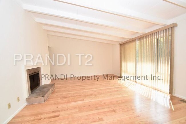 Building Photo - 389 Alameda del Prado