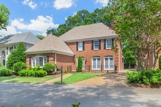 Building Photo - 3314 Gallery Dr