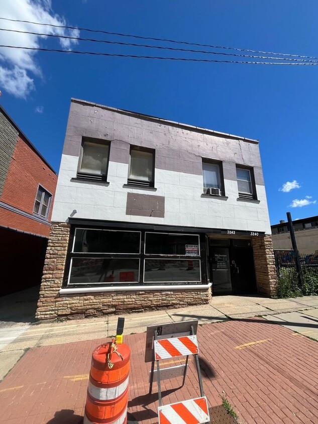 Building Photo - 3240-3242 W. National Ave.