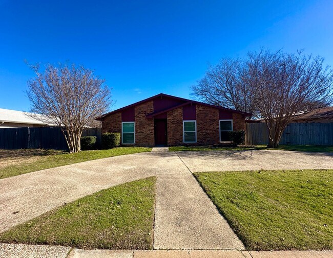 Building Photo - Lovely Home for rent in Plano!