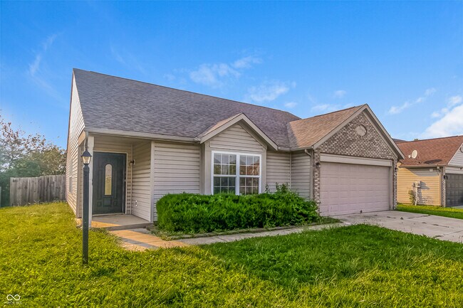 Foto del edificio - 2226 Leaf Dr