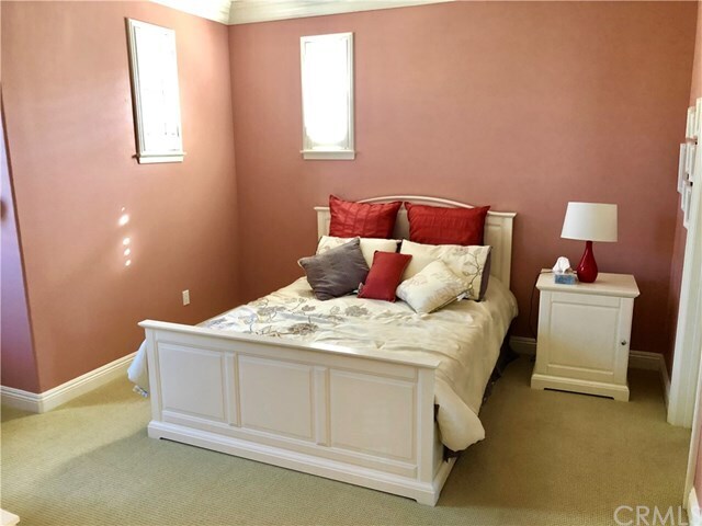 Foto del edificio - 27591 Manor Hill Rd