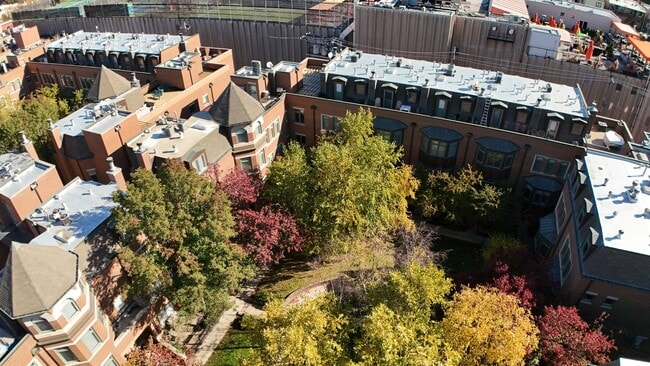 Foto del edificio - 1351 W Altgeld St