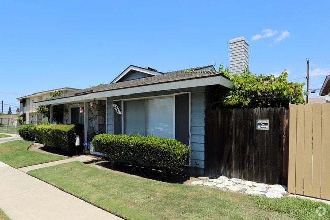 Building Photo - 7541 Volga Dr