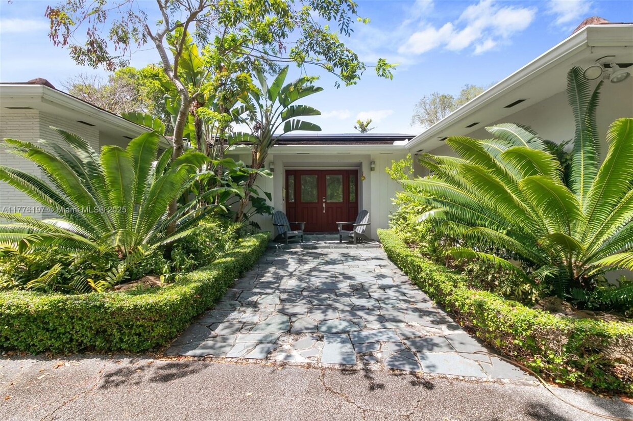 Foto principal - 1201 Hardee Rd