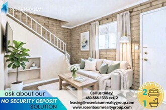 Building Photo - 905 S Ash Ave