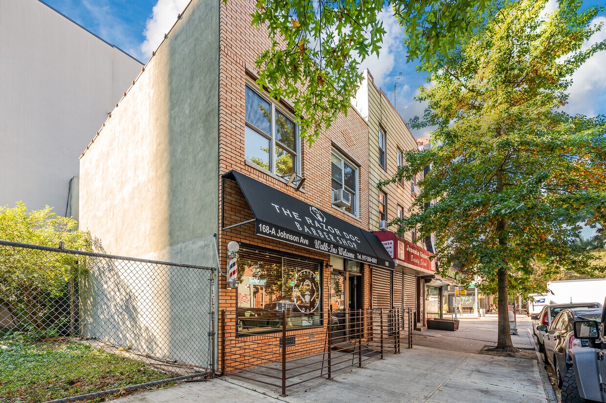 Primary Photo - 168 Johnson Ave