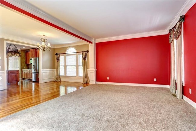 Building Photo - 90 Creekside Park Dr