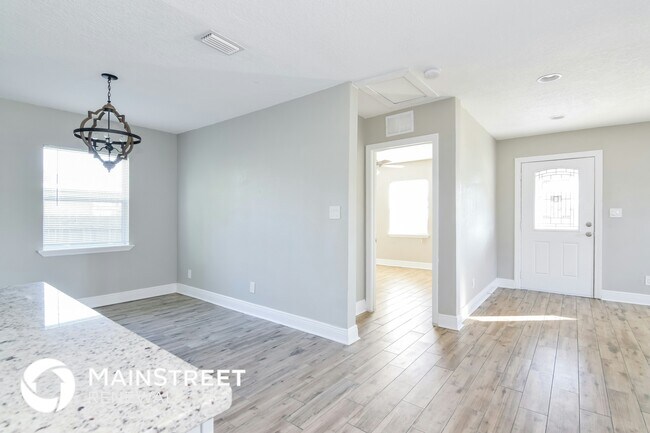 Foto del edificio - 2509 W Grace St