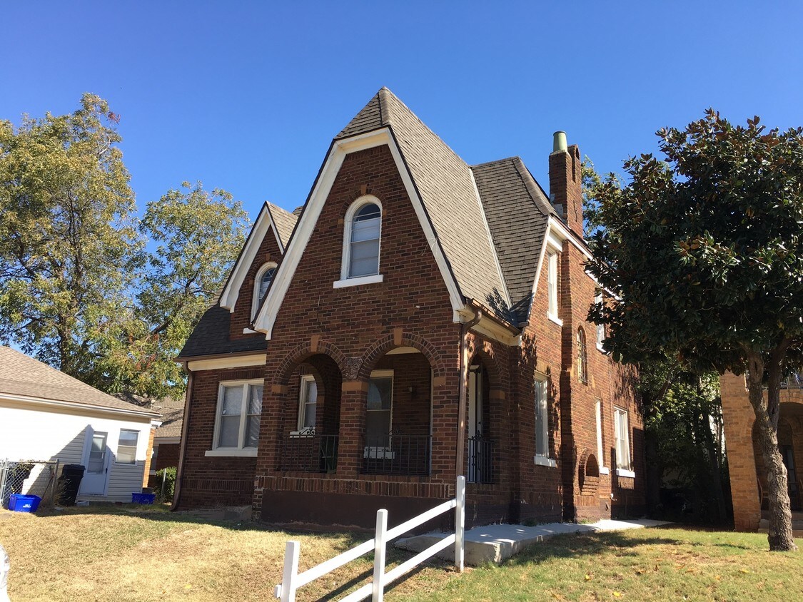1812 N Gatewood - 1812 N Gatewood Ave