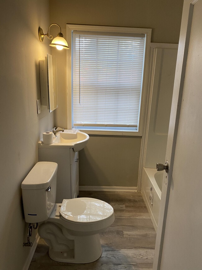 Photo - 7140 Buffalo Ave House