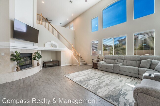 Building Photo - 6 br, 5.5 bath House - 8929 Glenistar Gate