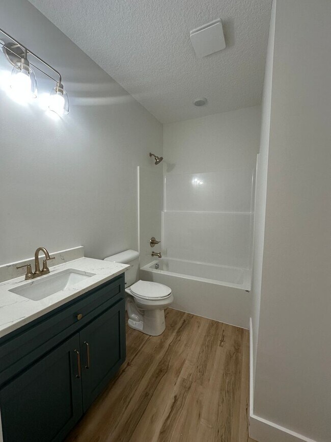 Foto del edificio - 3 Bed 2 Bath House