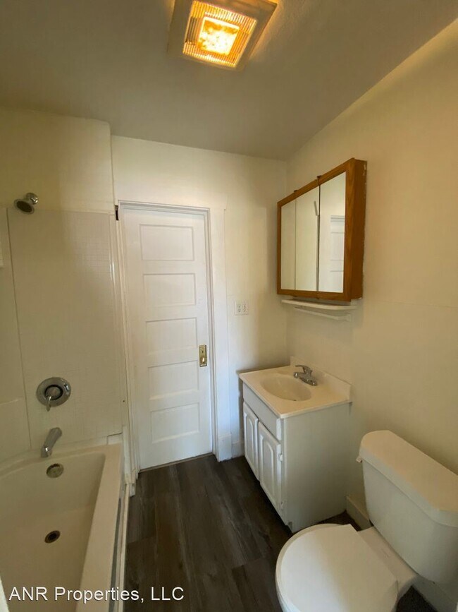 Building Photo - 2 br, 1 bath House - 745  N Harrison