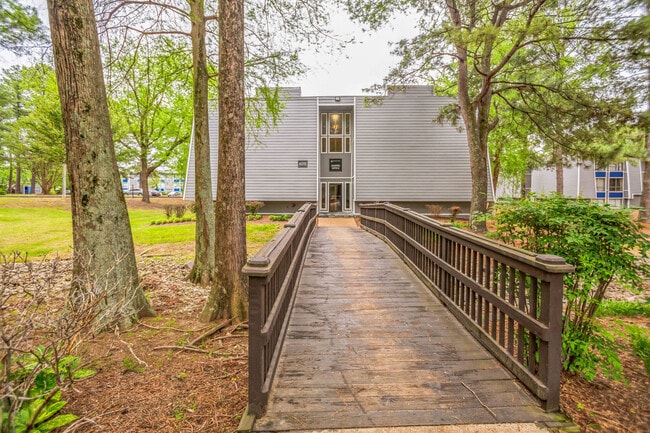 Foto del edificio - Summer Trace Apartments