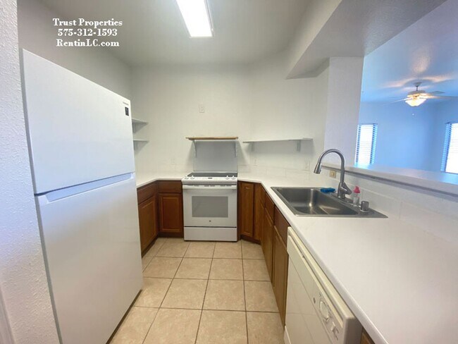 Foto del edificio - Great 1/1 in Gated Community