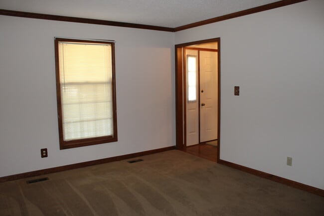 Building Photo - 1701 Southfield Rd
