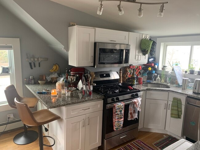 Photo - 287 Beacon St Apartment