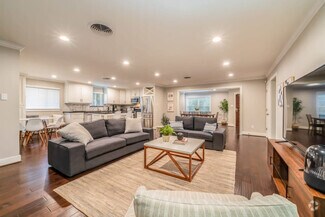 Building Photo - 4749 Benning Dr