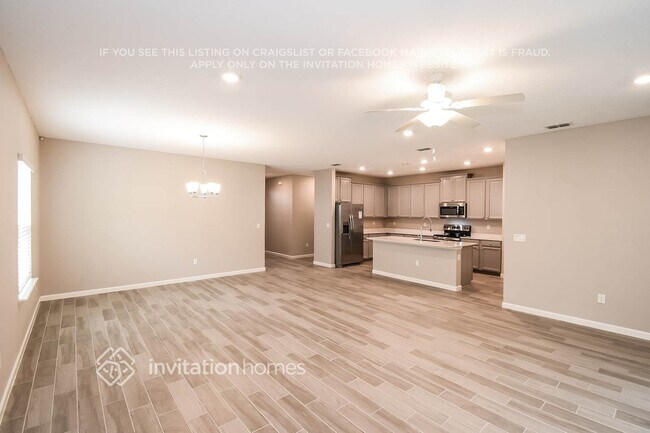 Building Photo - 7978 Thyme Trl