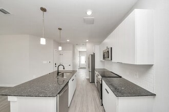 Building Photo - 7711 Longmire Rd