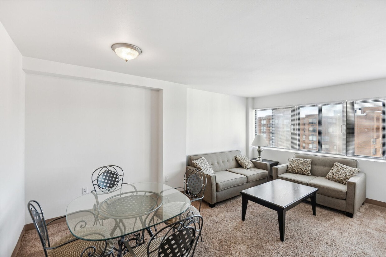 Foto principal - 301 Chestnut St
