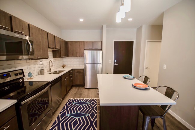 Cocina - Confluence on 3rd Apartments