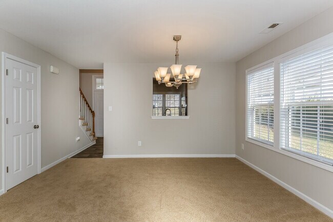 Foto del edificio - 3012 Sunlight Path Dr