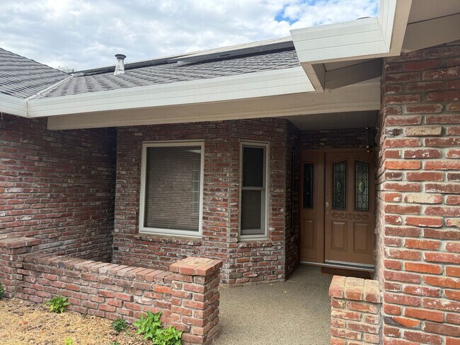 Foto del edificio - 5523 Freeman Cir