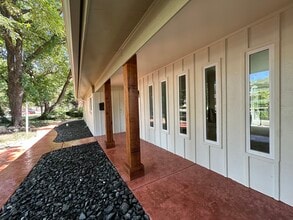 Building Photo - 1616 Aldridge Dr