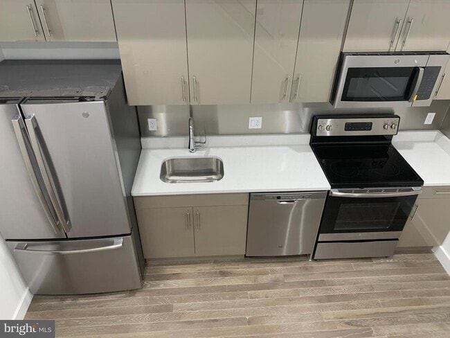 Foto del edificio - 1231 Vine St