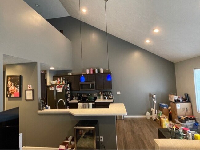 Foto del edificio - 2304 W George St