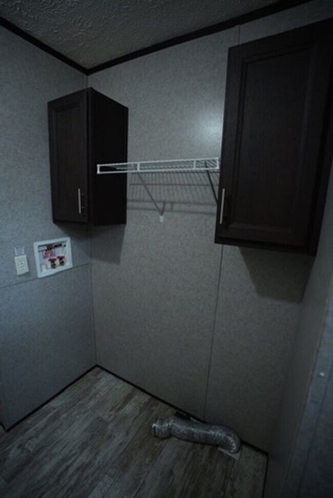 Foto del edificio - Spacious 2020 Clayton Home Awaits You just 1 mile to JSU!