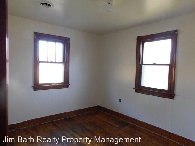 Foto del edificio - 2 br, 1 bath House - 760 White Oak Road
