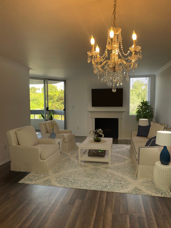 Foto del edificio - 28121 Highridge Rd