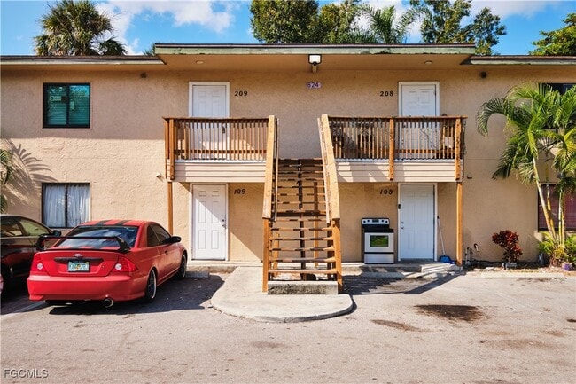 Foto del edificio - 824 Alderman St