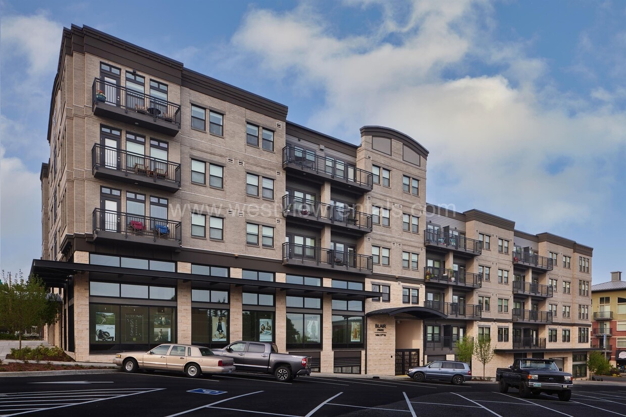 Foto principal - 1404 11th St