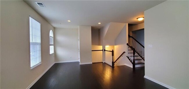 Foto del edificio - 1801 Pointe View Dr