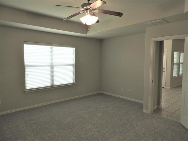 Foto del edificio - 1108 Crest Meadow Dr