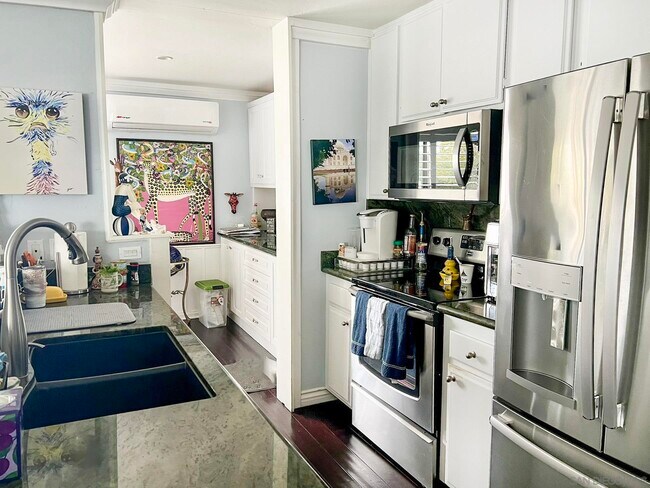 Foto del edificio - 901 Olive Ave