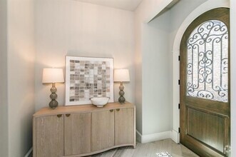 Building Photo - 8 Comillas Dr