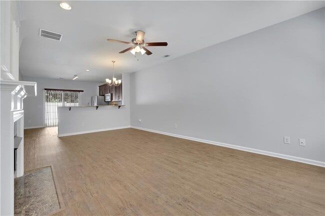Building Photo - 13491 Spring View Dr