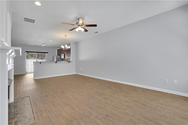 Foto del edificio - 13491 Spring View Dr