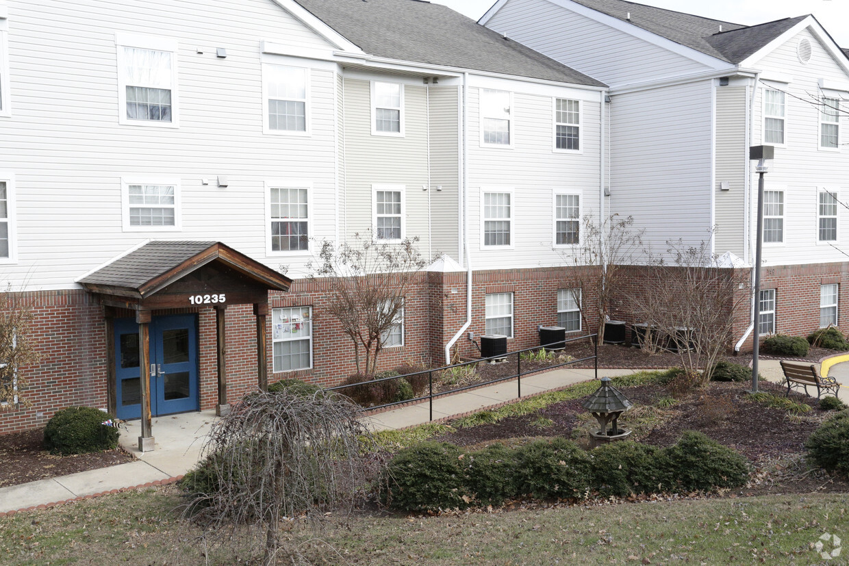 Building Photo - Asbury Manor Apartments