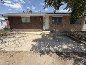 Building Photo - 122-124 12th Ave