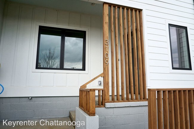 Building Photo - 3 br, 2.5 bath House - 3109 Saint Elmo Avenue