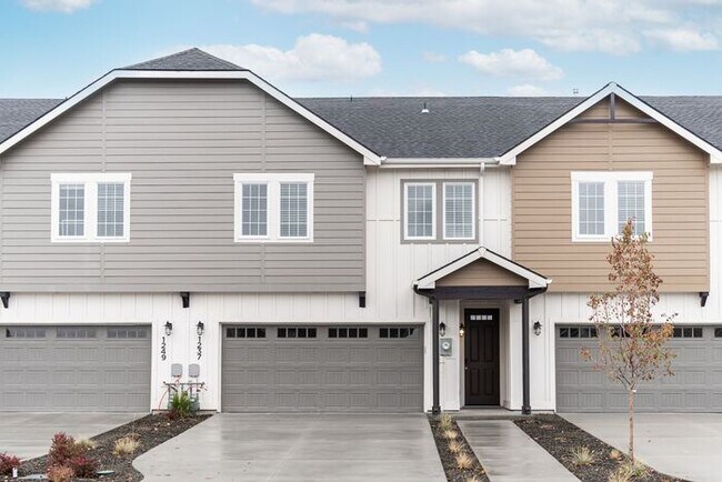 Foto del edificio - Townhomes at Bent Rock