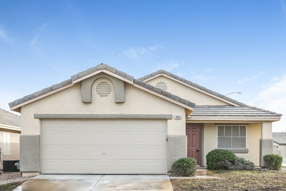 Foto principal - 7933 Odysseus Ave